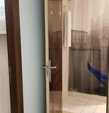 Smart Luxury House Center